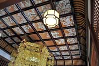 地蔵院の天井画／格式の高い折り上げ格天井に日本画家・杉本洋氏が1994年に描いた